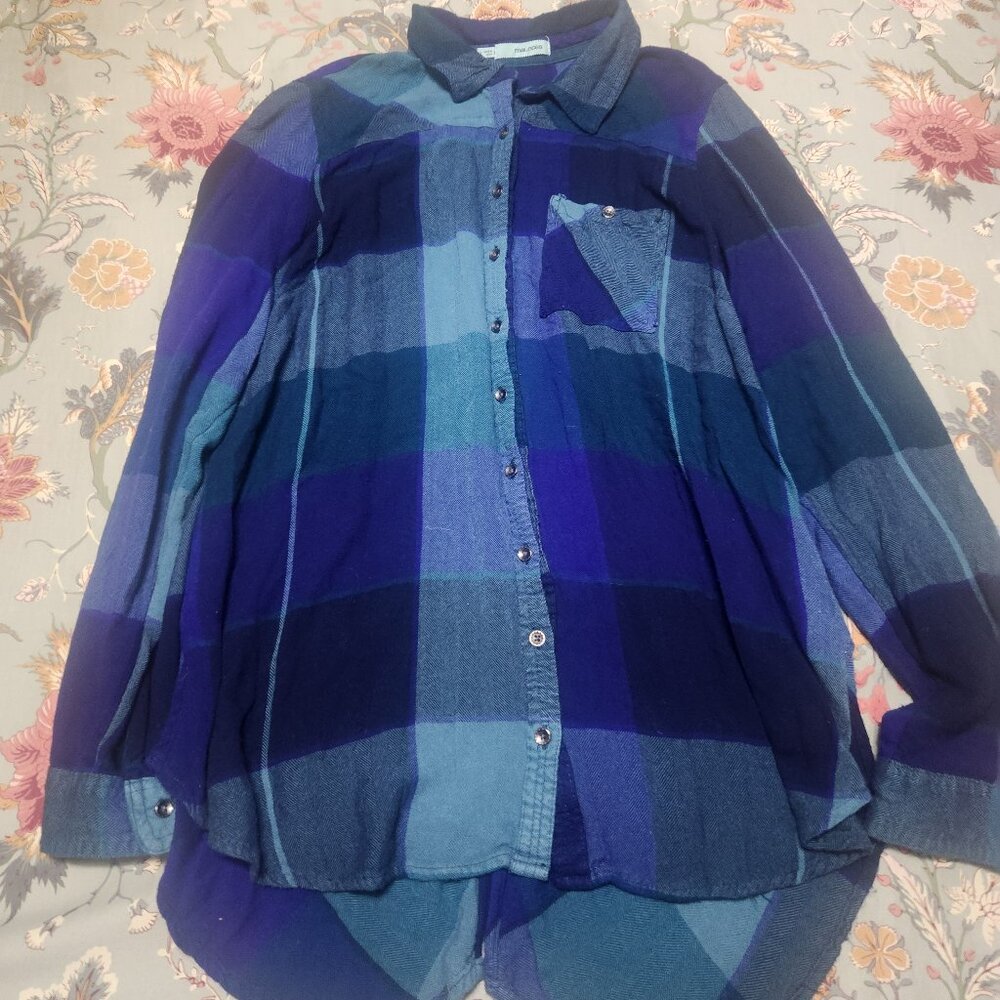 Maurices Flannel Top Multi Color Size Extra Large